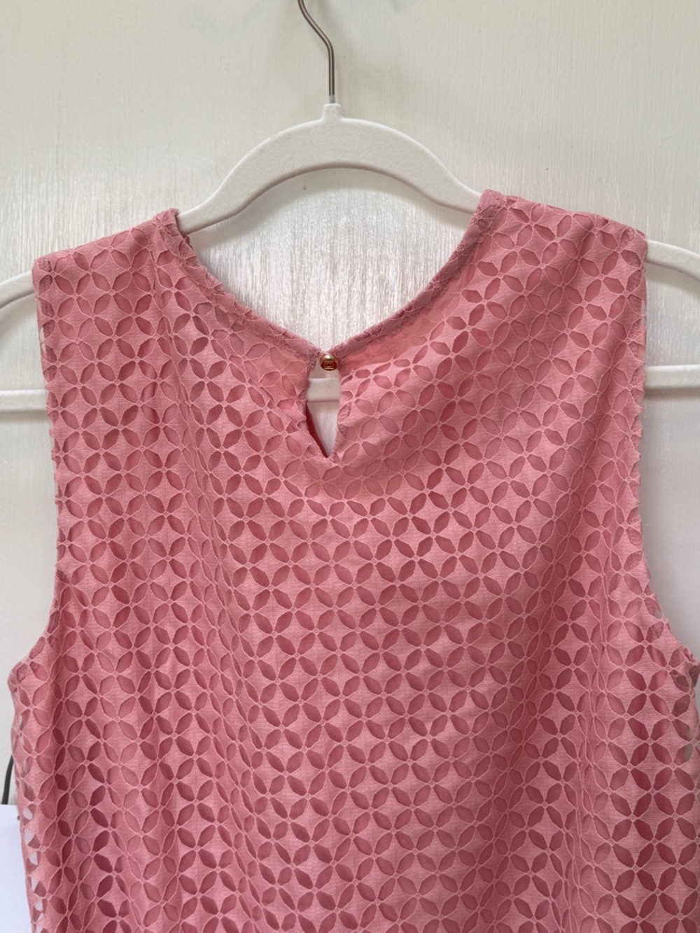 NWT Liz Claiborne Pink Lace Sleeveless Blouse Top Medium Feminine Chic - Picture 8 of 16